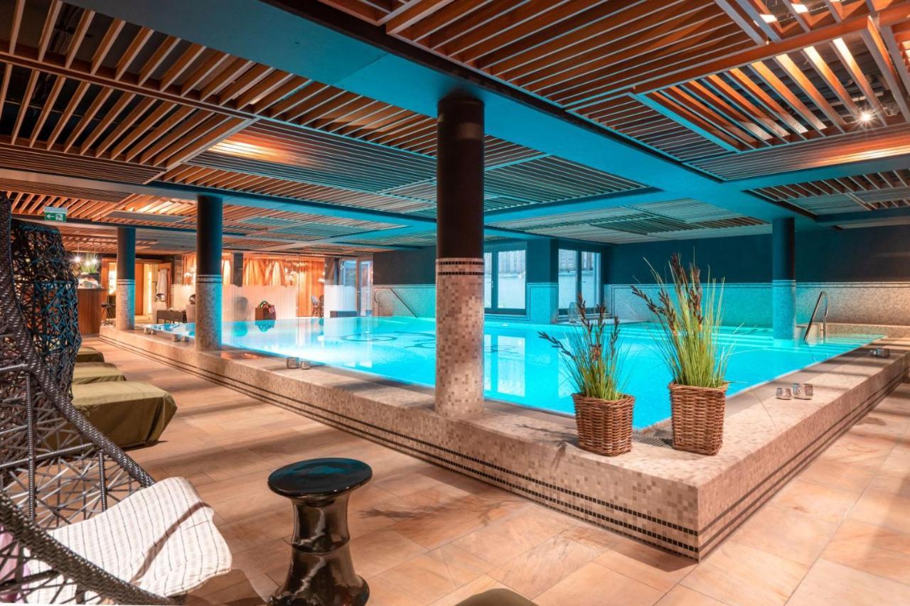 Hotel-Restaurant Erbprinz Ettlingen Luaran gambar The spa at the Hotel de la Tour