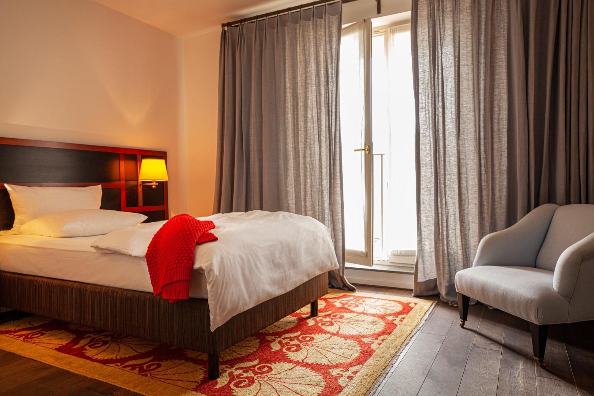 Hotel-Restaurant Erbprinz Ettlingen Luaran gambar A room at the hotel